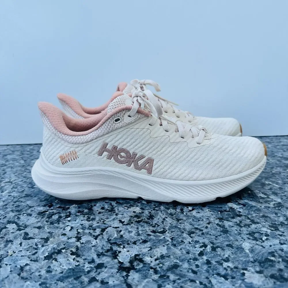 Hoka One One Solimar Sandstone Running Shoes Women's Size 8.5B 1123075 VND
